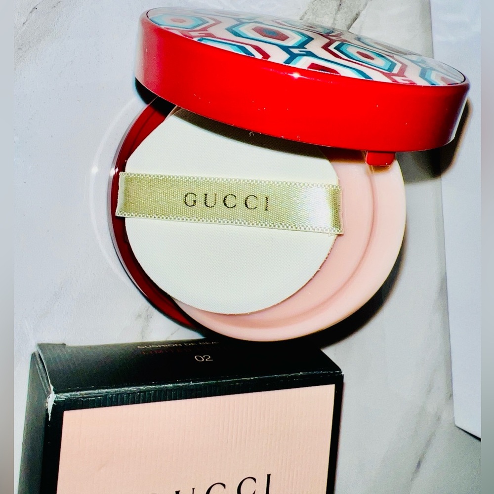 Gucci Cushion de Beauté Limited Edition 02 - Picture 6 of 7
